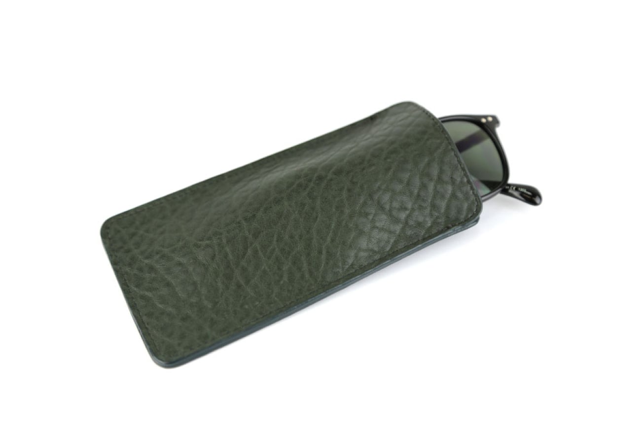 green_shrunken_leather_eye_gla