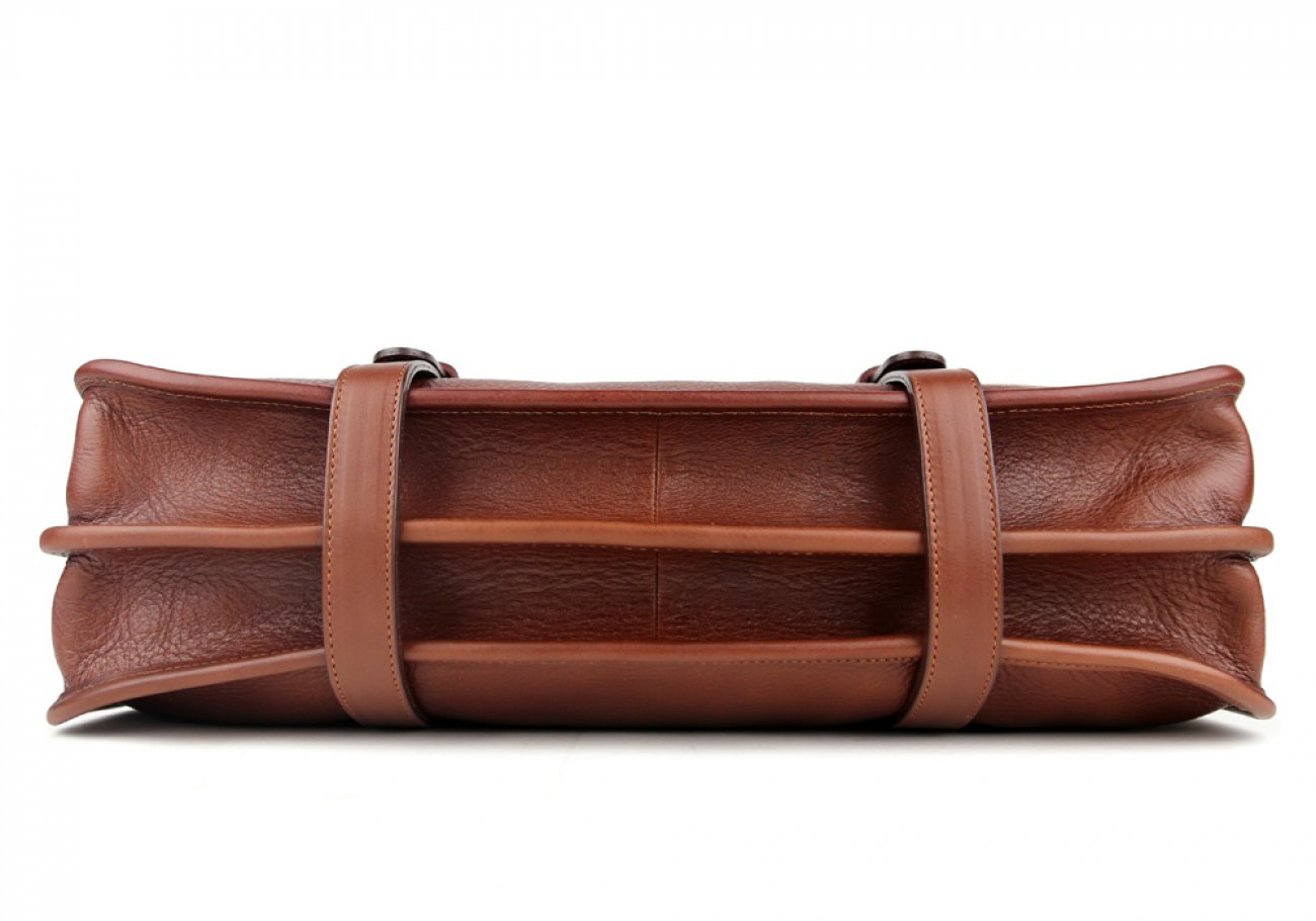 Anastasia, shoulder bag, English leather, standard | The British Craft House