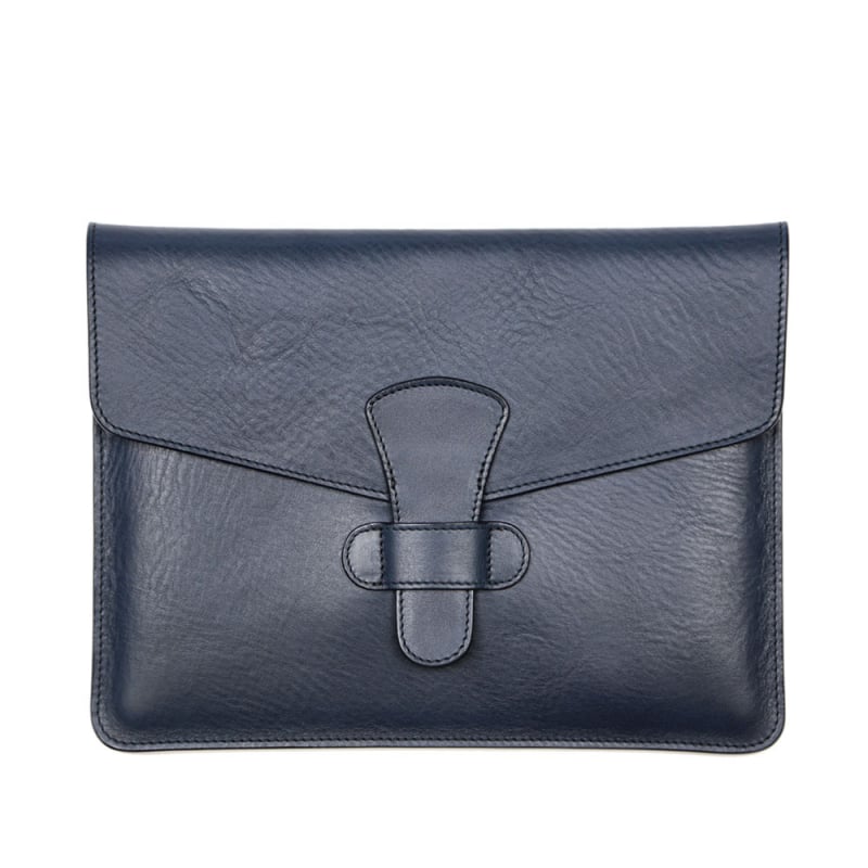 iPad Case  in Smooth Tumbled Leather