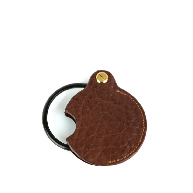 Pocket Magnifying Glass in shrunken grain leather