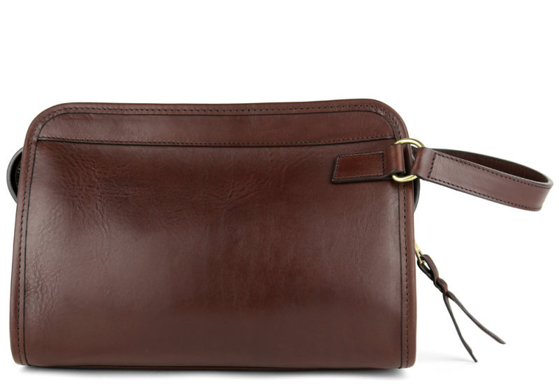 Travel Kit - Large-Chocolate in smooth tumbled leather