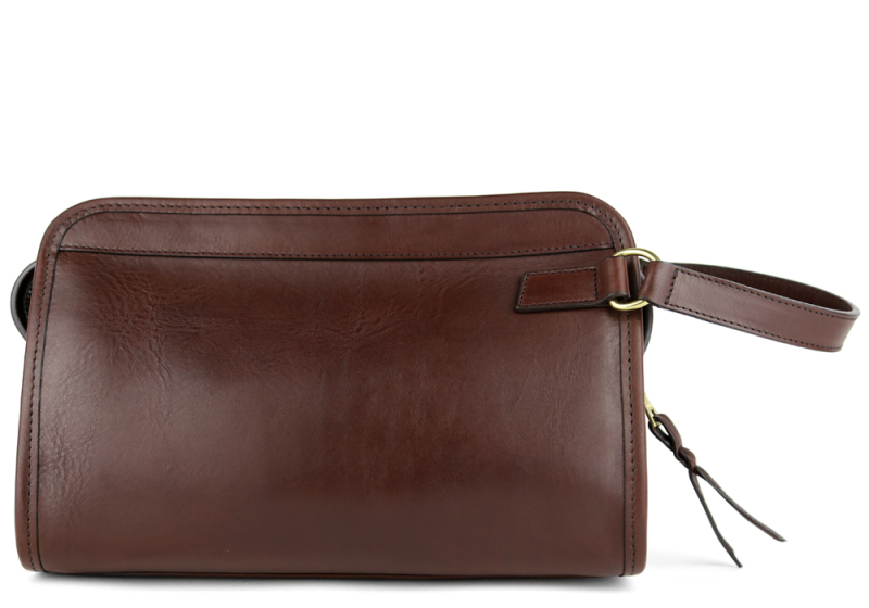 Travel Kit - Small -Chocolate in smooth tumbled leather