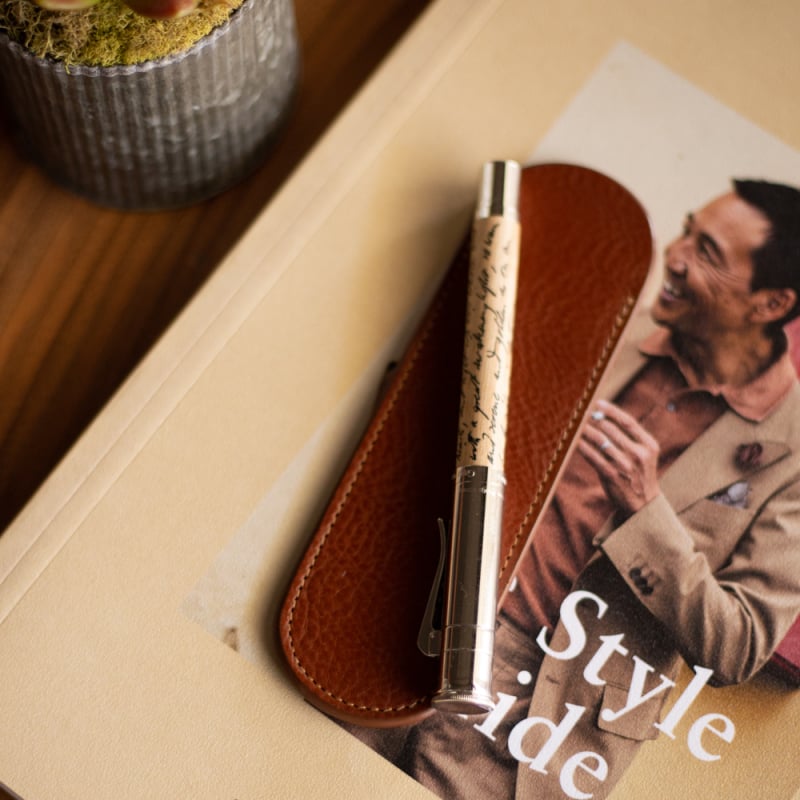 Fountain Pen Case in smooth tumbled leather