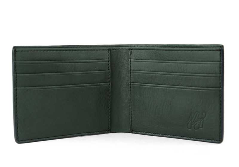 Bifold Wallet-Green in smooth tumbled leather