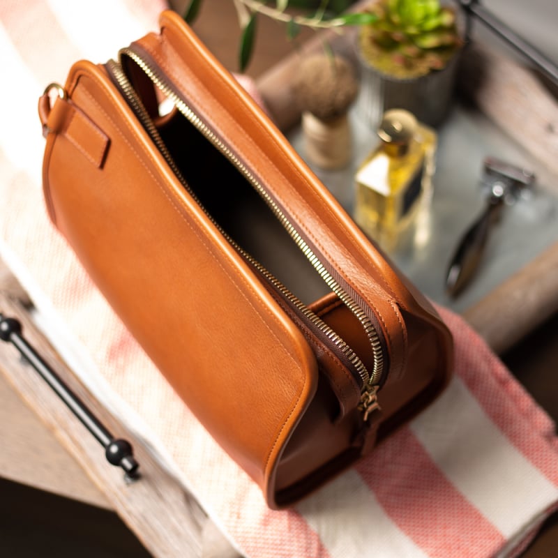 Large Travel Kit - Limited in smooth tumbled leather